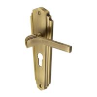 M.Marcus Heritage Brass Waldorf Lever Handle on Plate