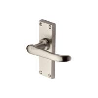 M.Marcus Heritage Brass Windsor Lever Handle on Short Plate
