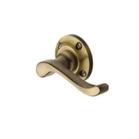 M.Marcus Heritage Brass Small Polished Brass Bedford Lever Handle Set
