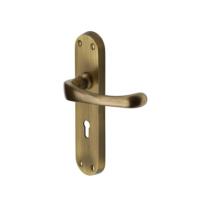M.Marcus Heritage Brass Gloucester Lever Handle on Plate